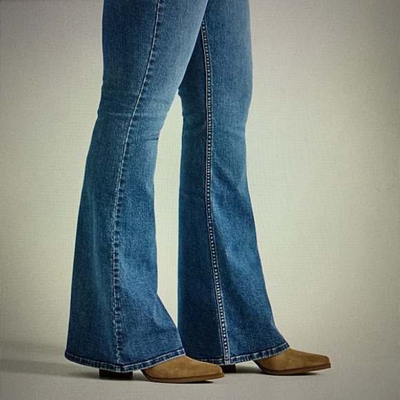 NWT ~ 20W - LEE  Legendary Flare Jeans - Mid Rise - Picture 14 of 16